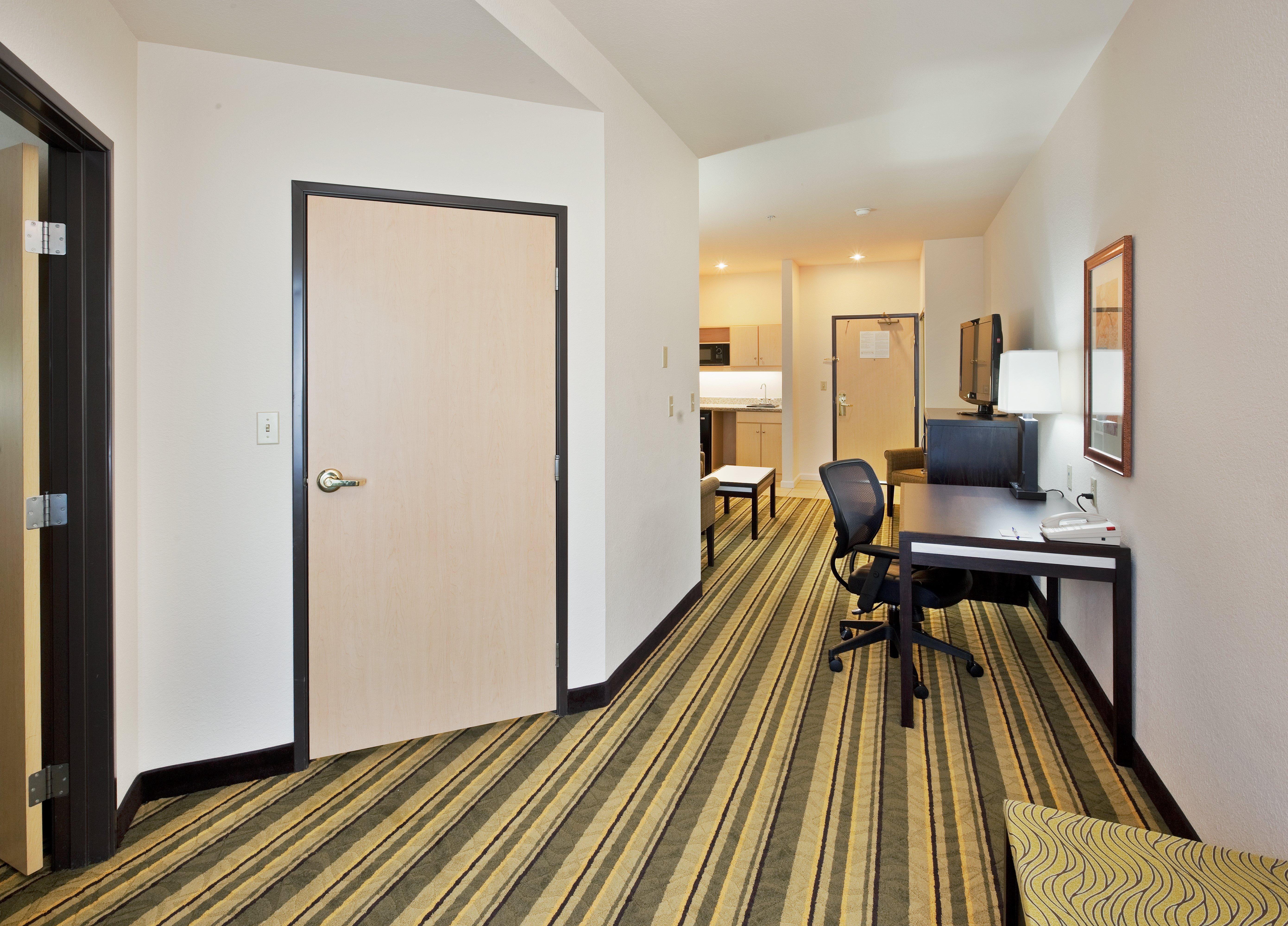 Express By Ihg Hotel
